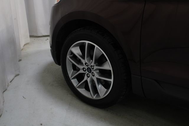Used 2017 Ford Edge Titanium w/ Equipment Group 302A image 31