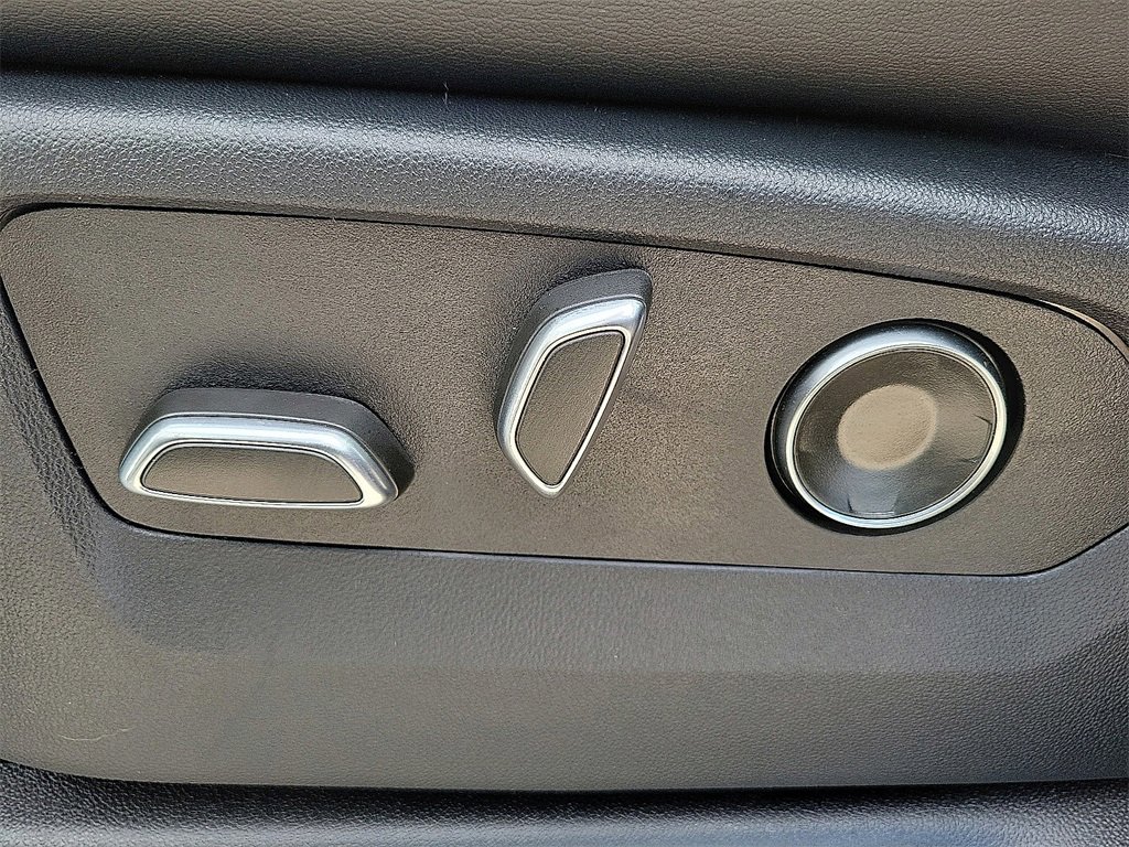 New 2026 Cadillac Escalade Sport w/ LPO, ONYX Package image 15