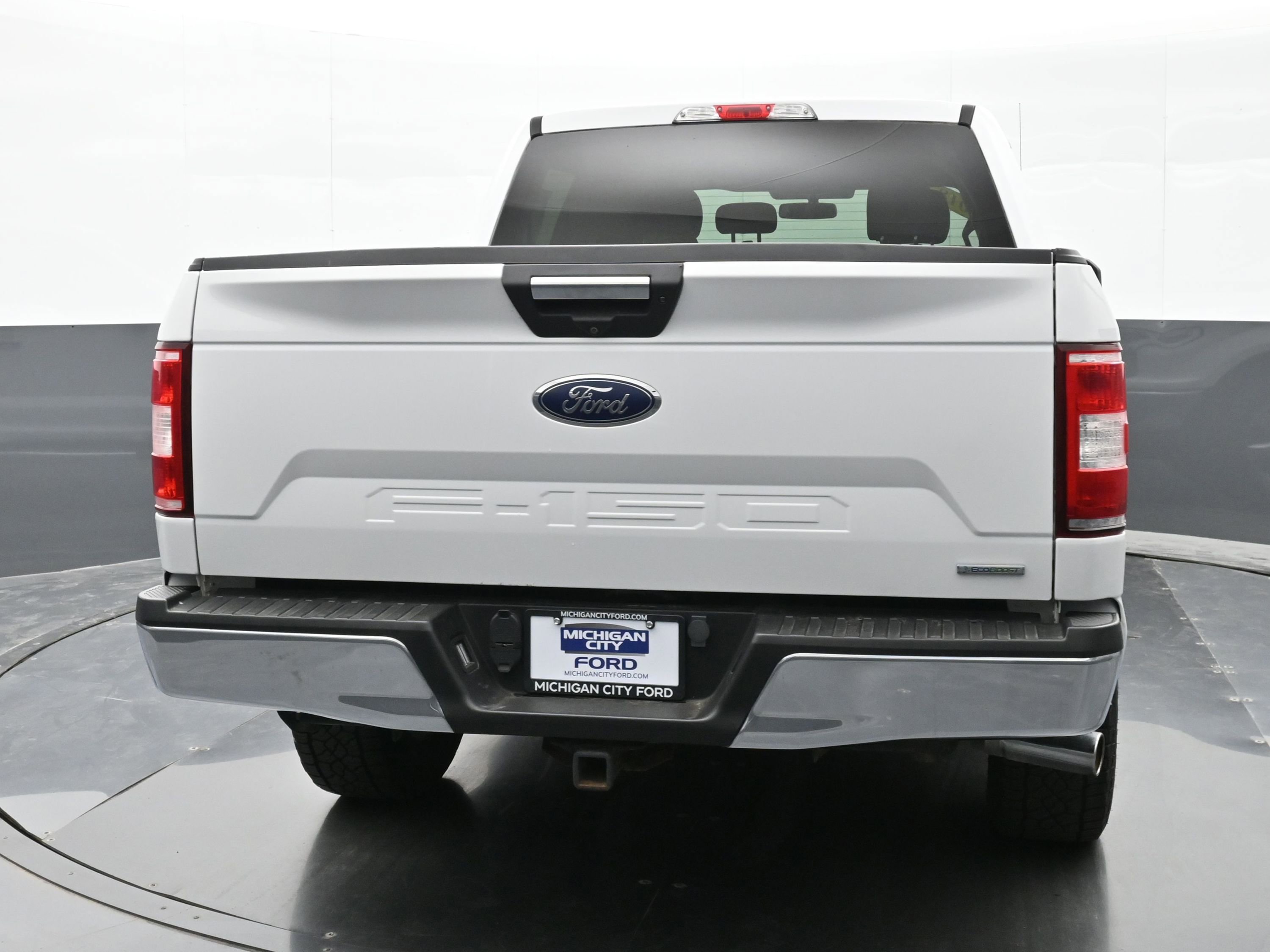 Used 2018 Ford F150 XLT w/ Equipment Group 301A Mid AWD/4WD image 3
