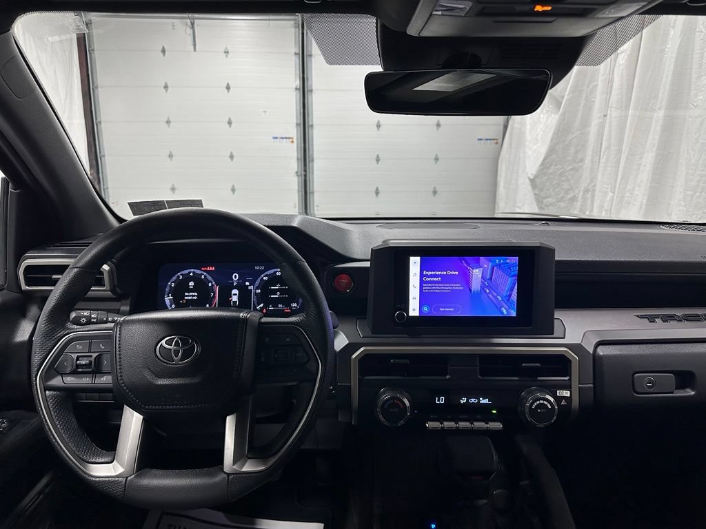 Used 2026 Toyota Tacoma TRD Off-Road AWD/4WD image 16