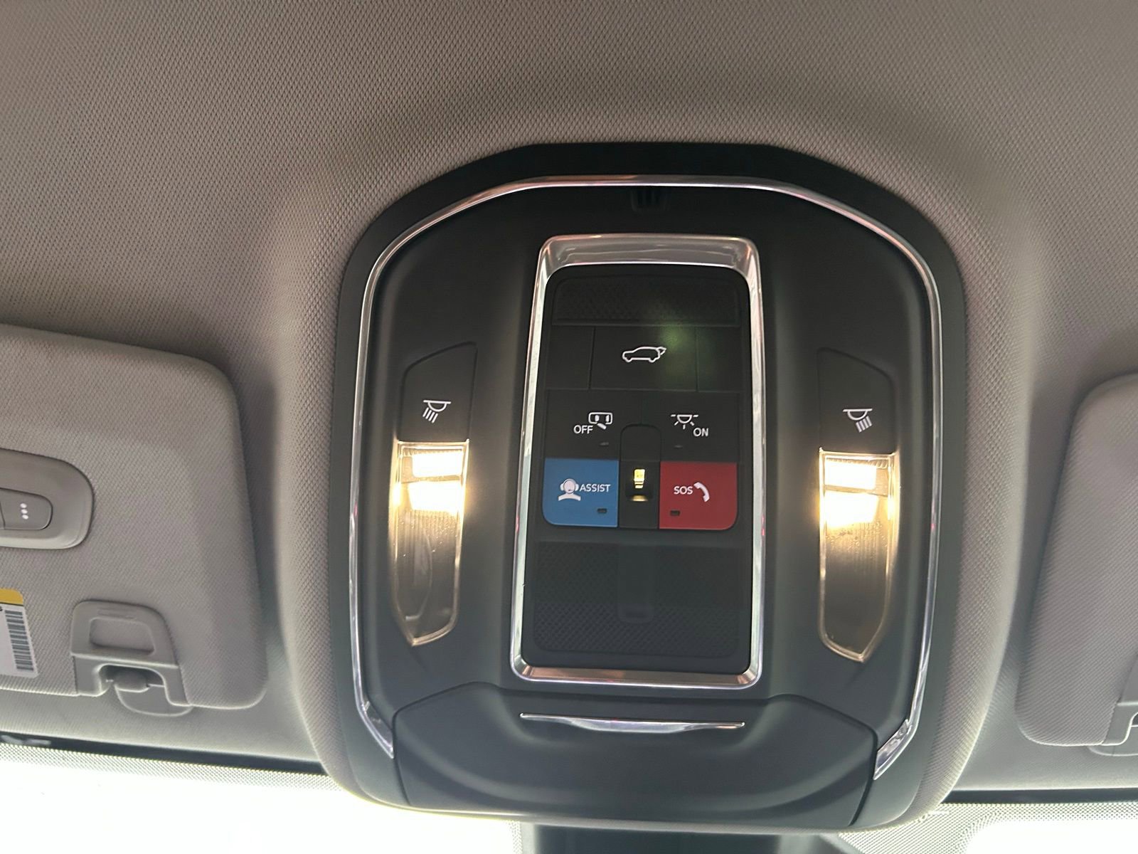 Certified 2023 Jeep Grand Cherokee L Limited image 19