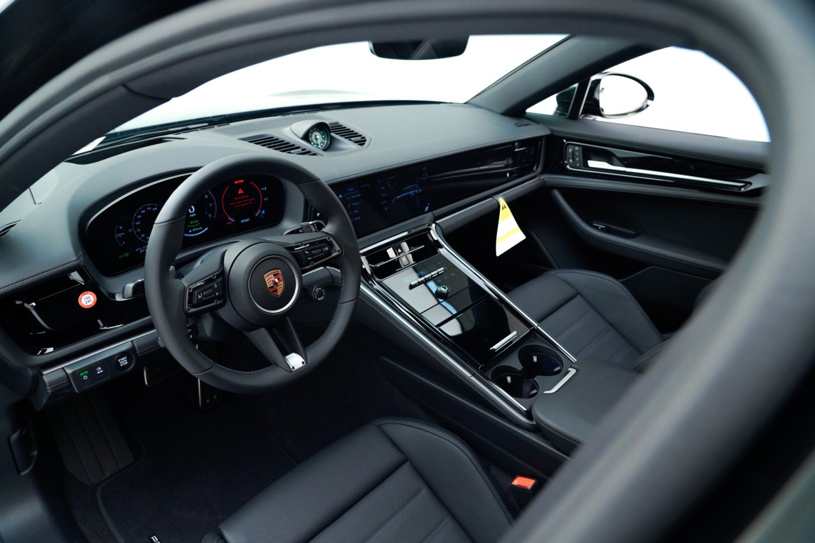 New 2026 Porsche Panamera 4 AWD/4WD image 4