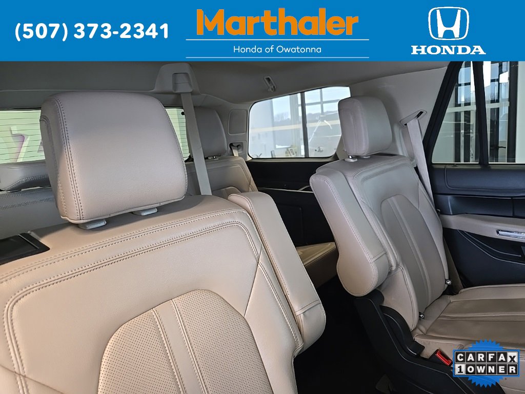 Used 2024 Ford Expedition Limited image 17