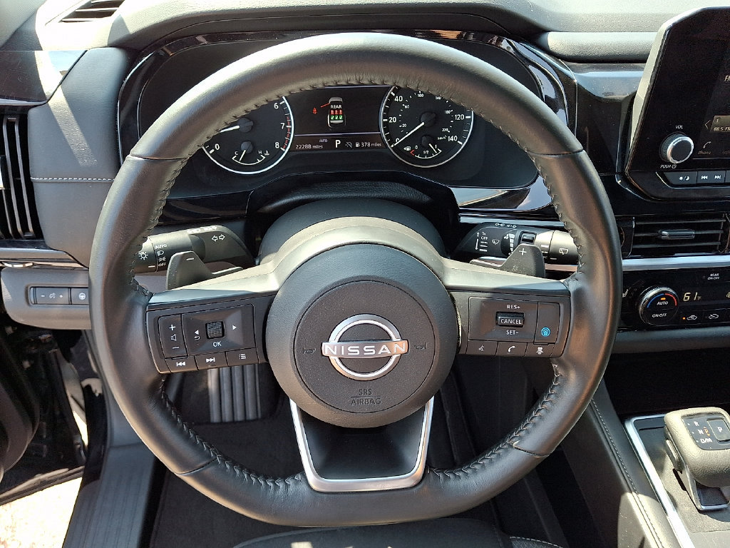Used 2025 Nissan Pathfinder SV AWD/4WD image 18