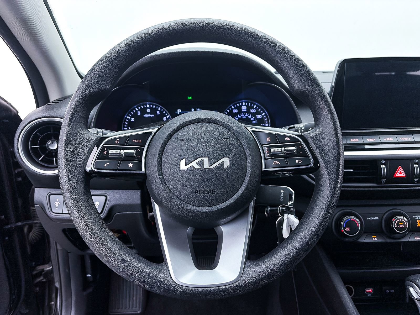 Used 2022 Kia Forte LXS FWD image 21