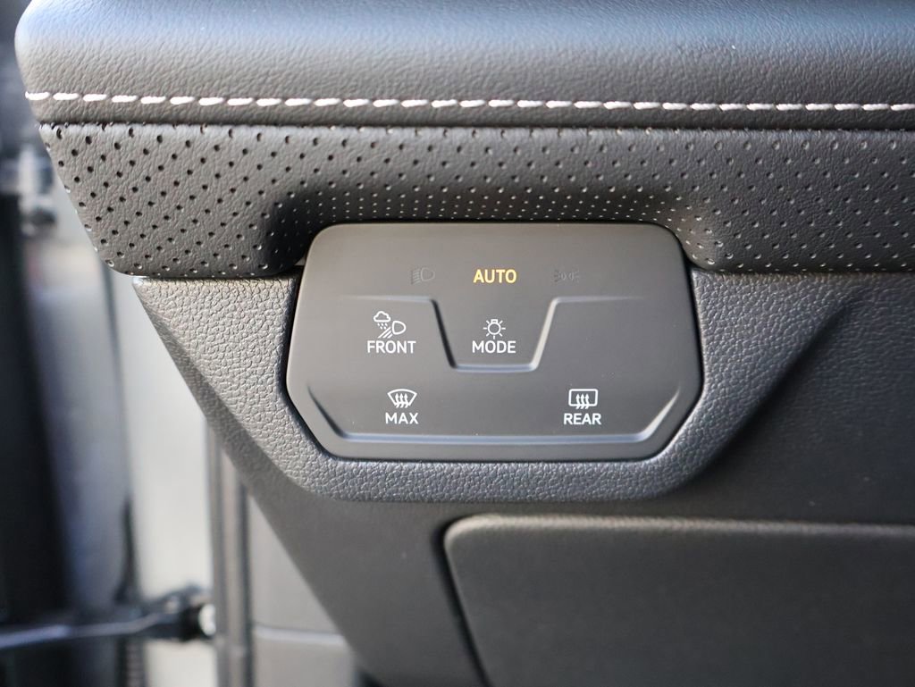 New 2026 Volkswagen Atlas SE AWD/4WD image 40