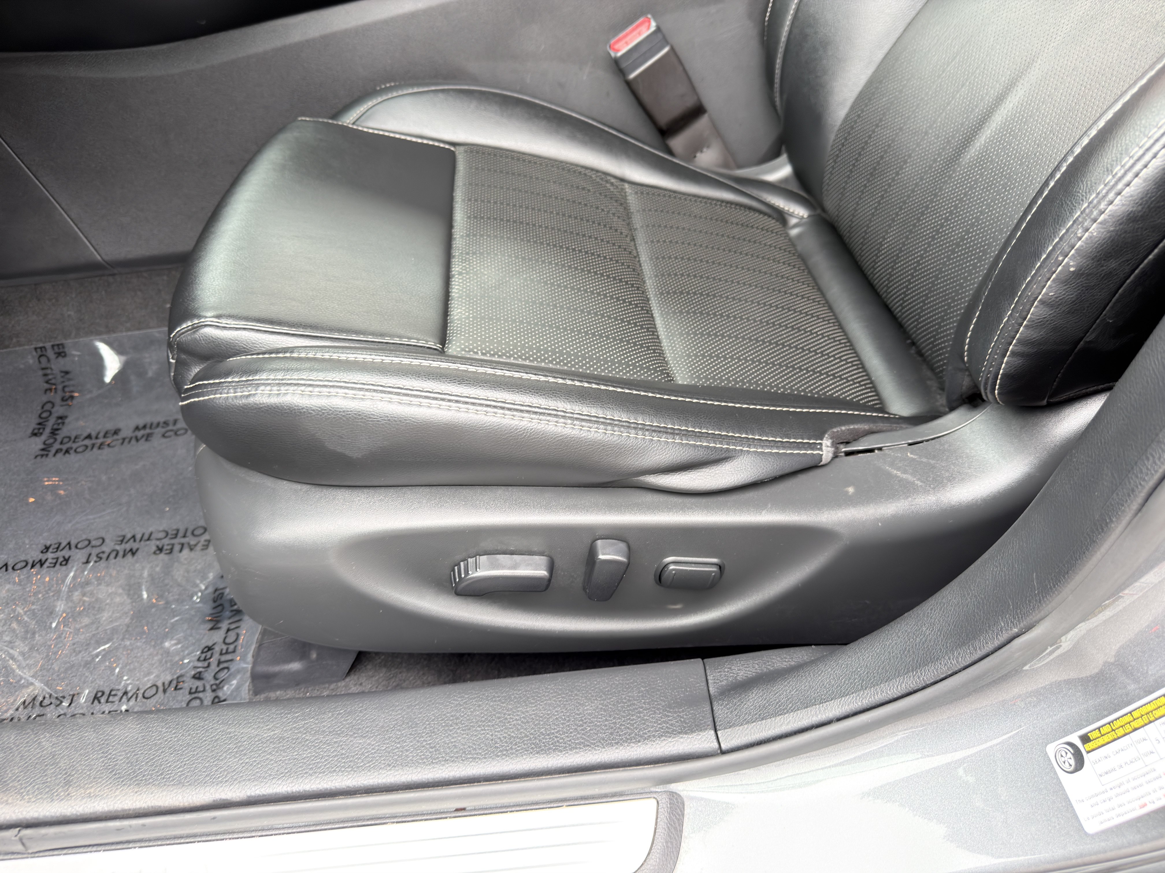 Used 2023 Nissan Maxima SV w/ Floor Mat Group FWD image 25