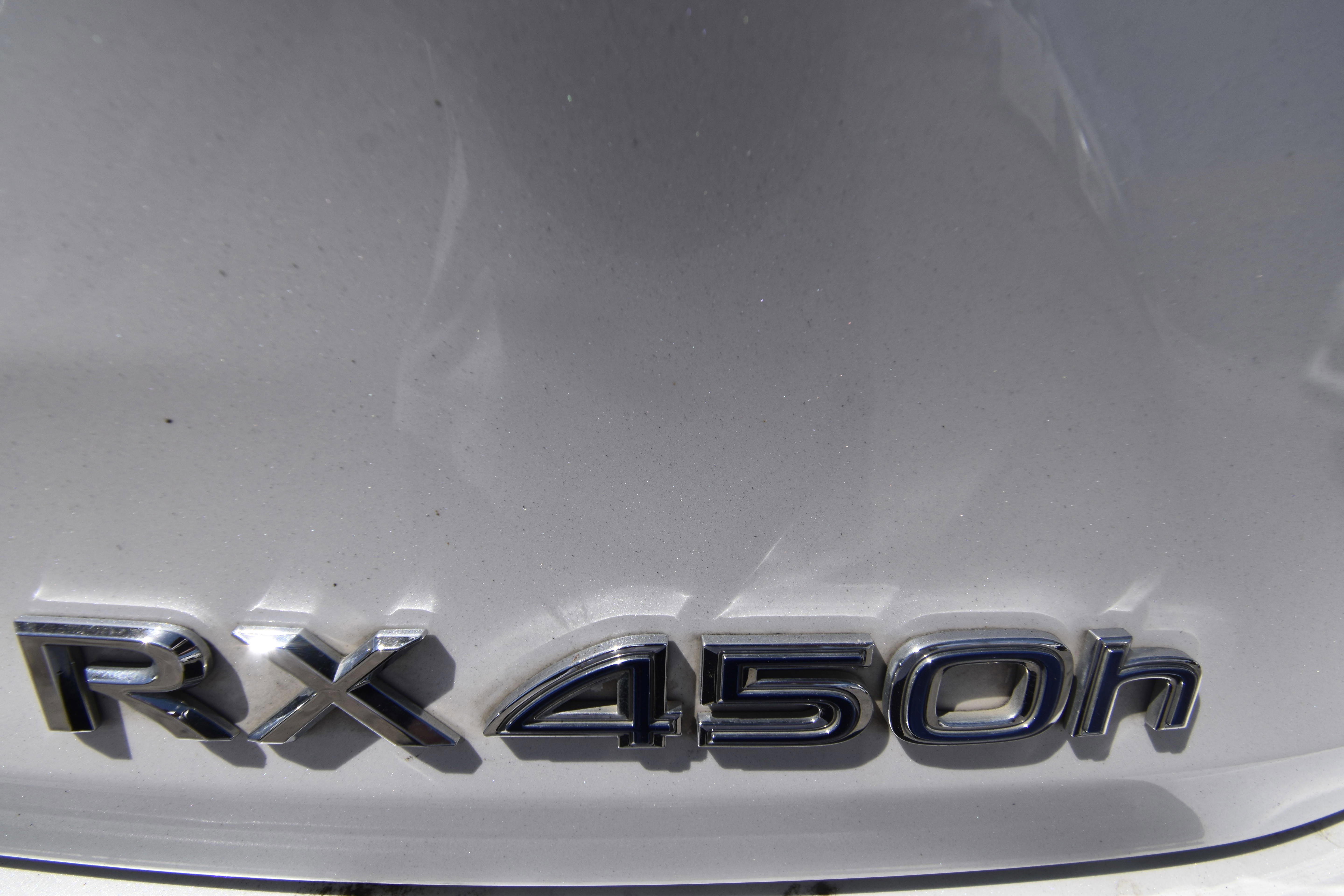 Used 2016 Lexus RX 450h AWD w/ Cold Weather Package image 14