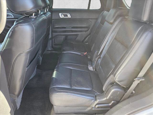 Used 2013 Ford Explorer XLT image 18