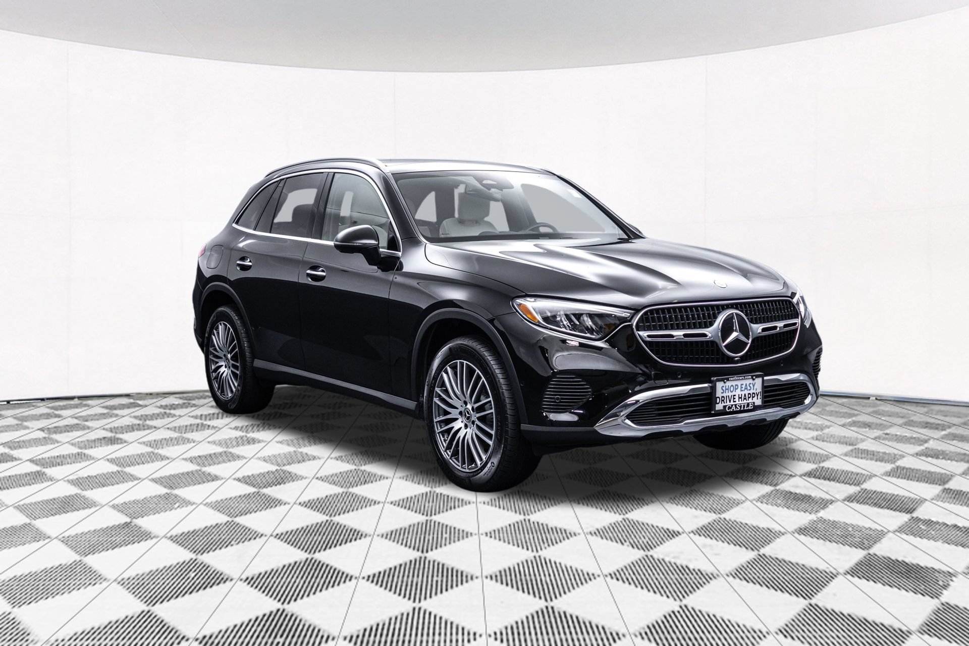 Used 2024 Mercedes-Benz GLC 300 4MATIC image 14