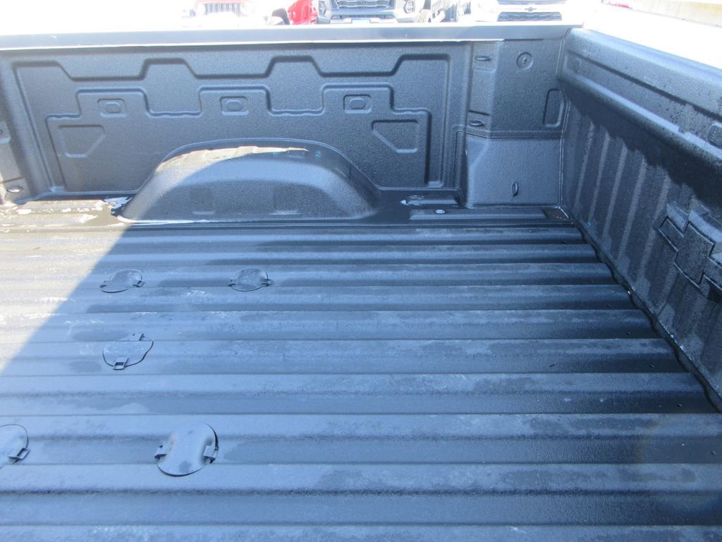 Certified 2025 Chevrolet Silverado 2500 High Country w/ Technology Package image 13