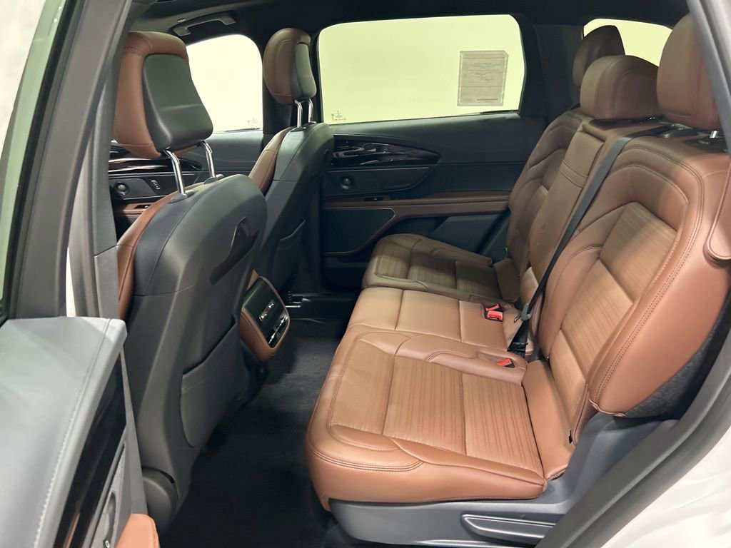 New 2026 Lincoln Nautilus Reserve image 26