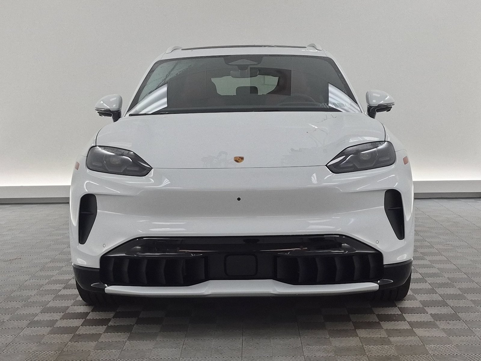 New 2026 Porsche Cayenne Electric AWD/4WD image 7