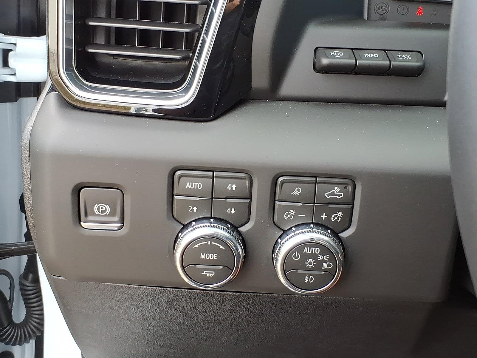 New 2026 GMC Sierra 1500 Denali Ultimate AWD/4WD image 17