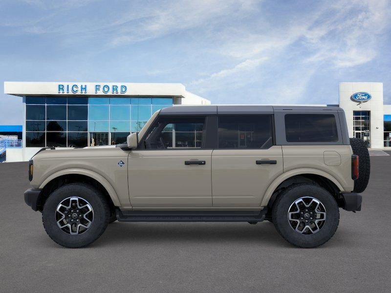 New 2026 Ford Bronco Outer Banks AWD/4WD image 5