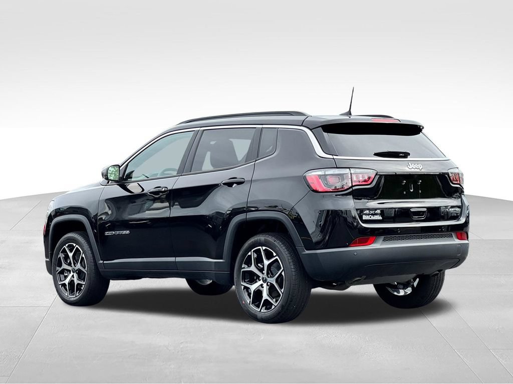New 2026 Jeep Compass Limited w/ Sun, Sound & Navigation Group AWD/4WD image 5