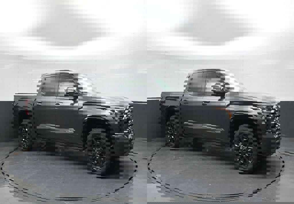 New 2026 Toyota Tundra Platinum image 4