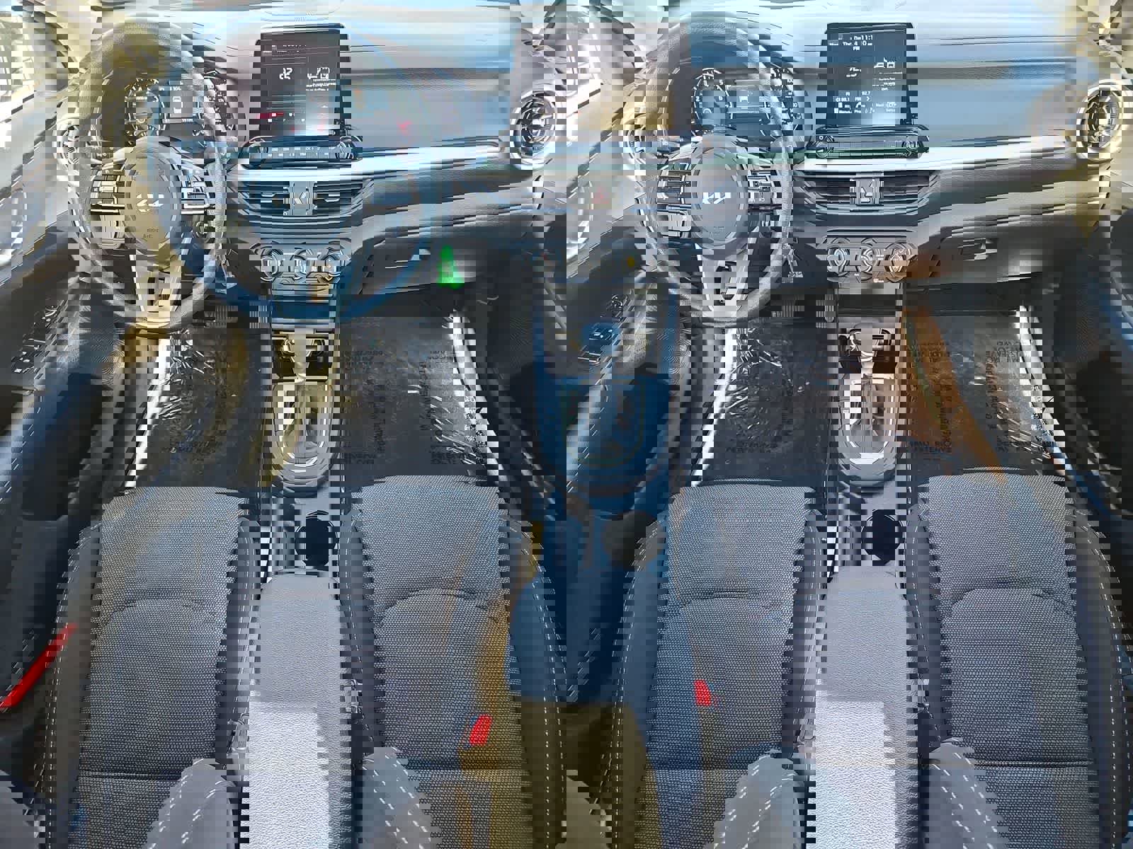 Used 2023 Kia Forte LXS image 16