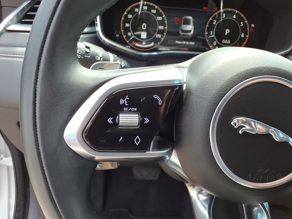 Certified 2024 Jaguar F-PACE R-Dynamic S AWD/4WD image 16