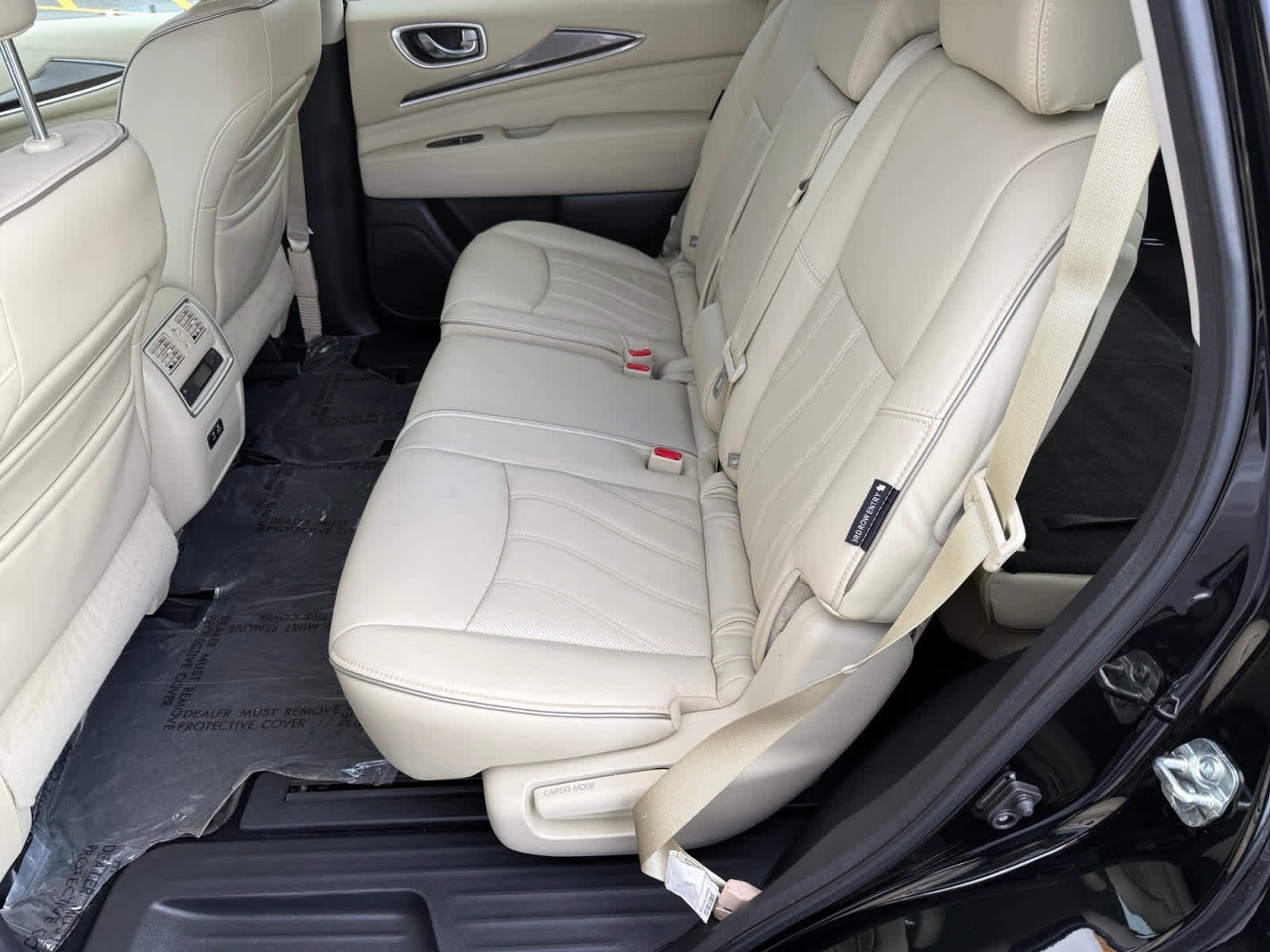 Used 2020 INFINITI QX60 Luxe w/ Essential Package image 11