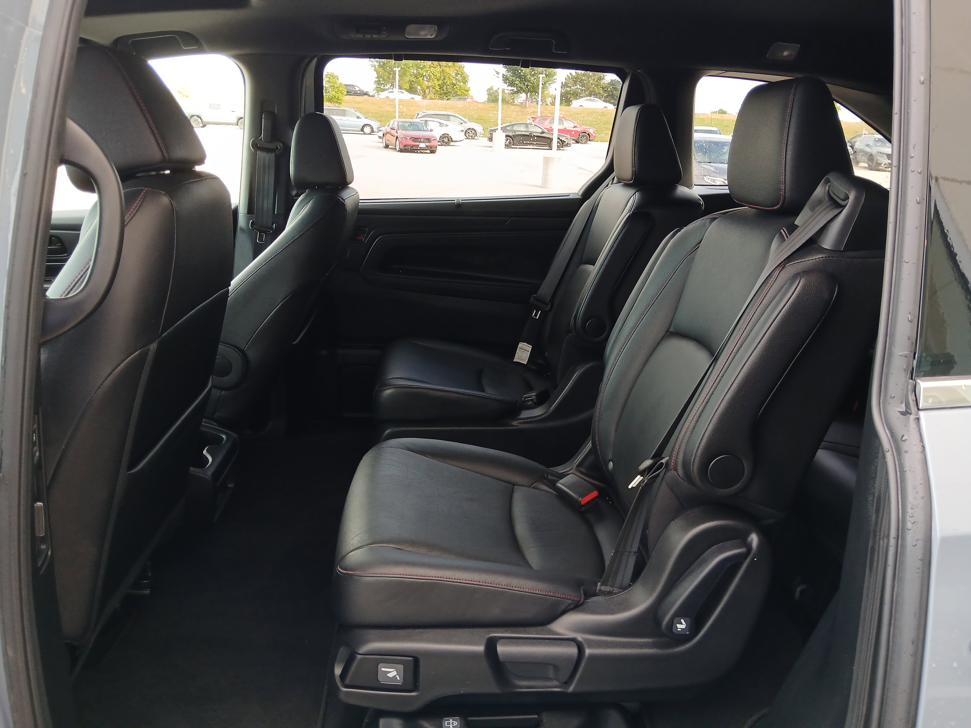 Used 2023 Honda Odyssey Sport image 8
