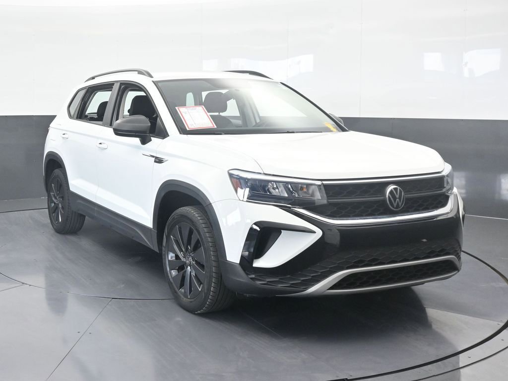 Used 2022 Volkswagen Taos S image 9