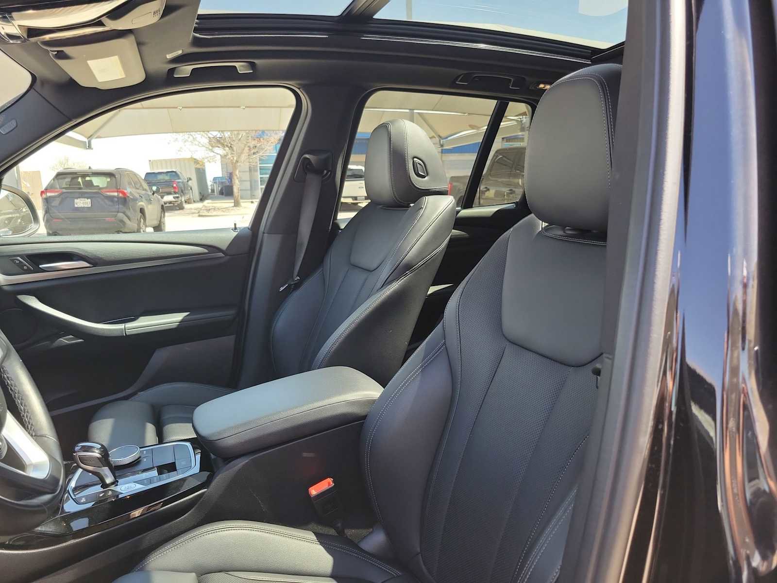 Used 2024 BMW X3 sDrive30i w/ Convenience Package image 15