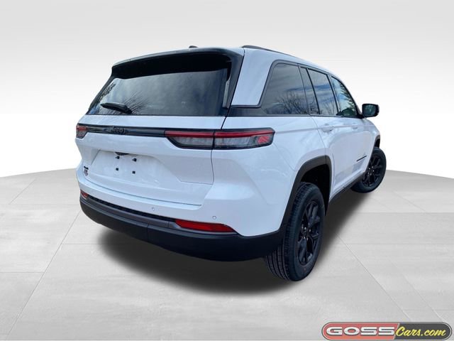 New 2026 Jeep Grand Cherokee Altitude image 3