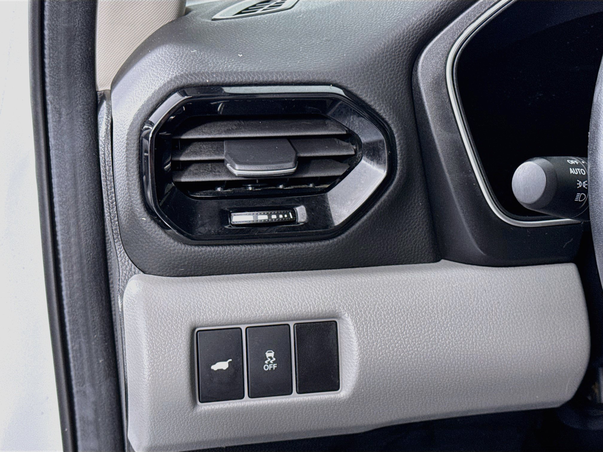 Certified 2024 Honda Pilot Touring image 10