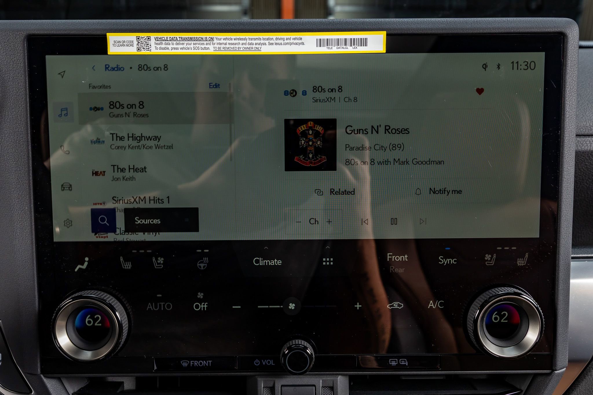 Used 2025 Lexus GX 550 w/ Accessory Package (2T) image 24