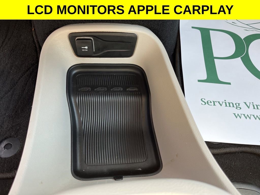 Used 2023 Chrysler Pacifica Touring-L FWD image 24