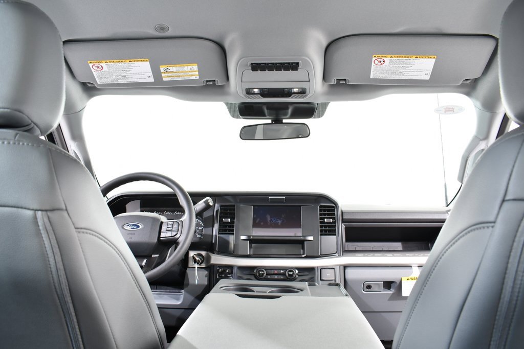New 2025 Ford F350 XL w/ XL Chrome Package image 17