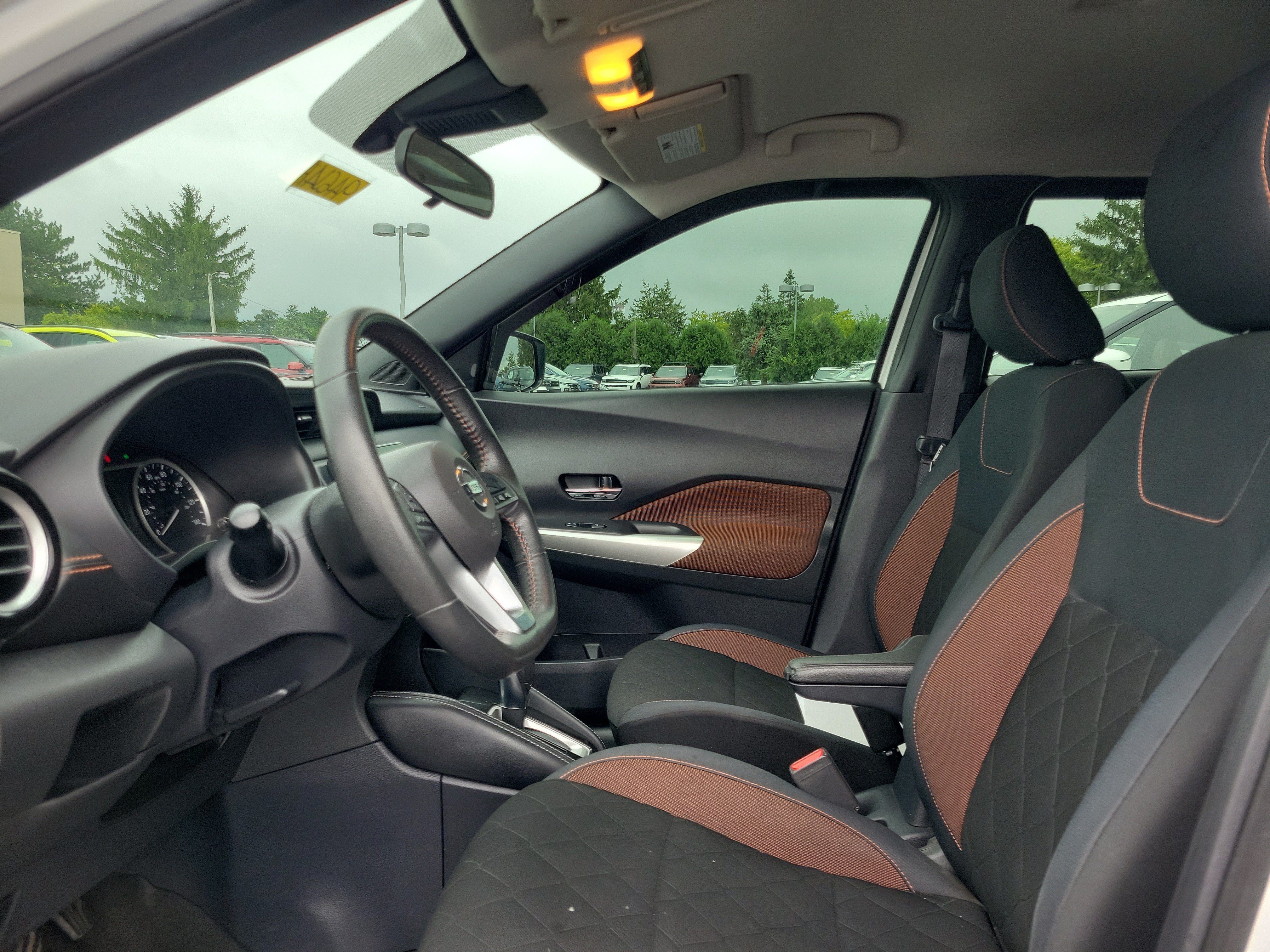Used 2020 Nissan Kicks SR FWD image 15