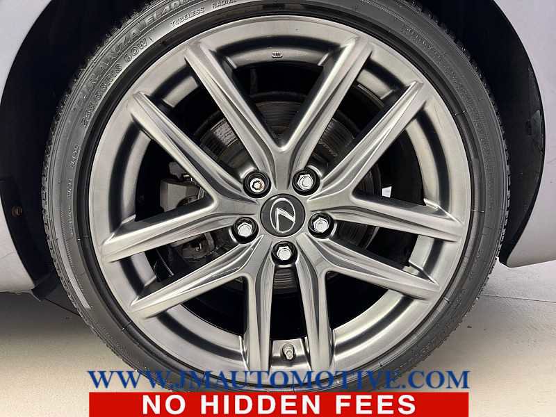Used 2016 Lexus IS 300 AWD w/ F Sport Package image 9