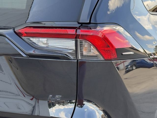 Used 2023 Toyota RAV4 LE image 7