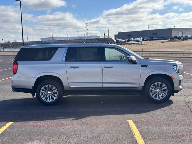 Certified 2024 GMC Yukon XL Denali image 2