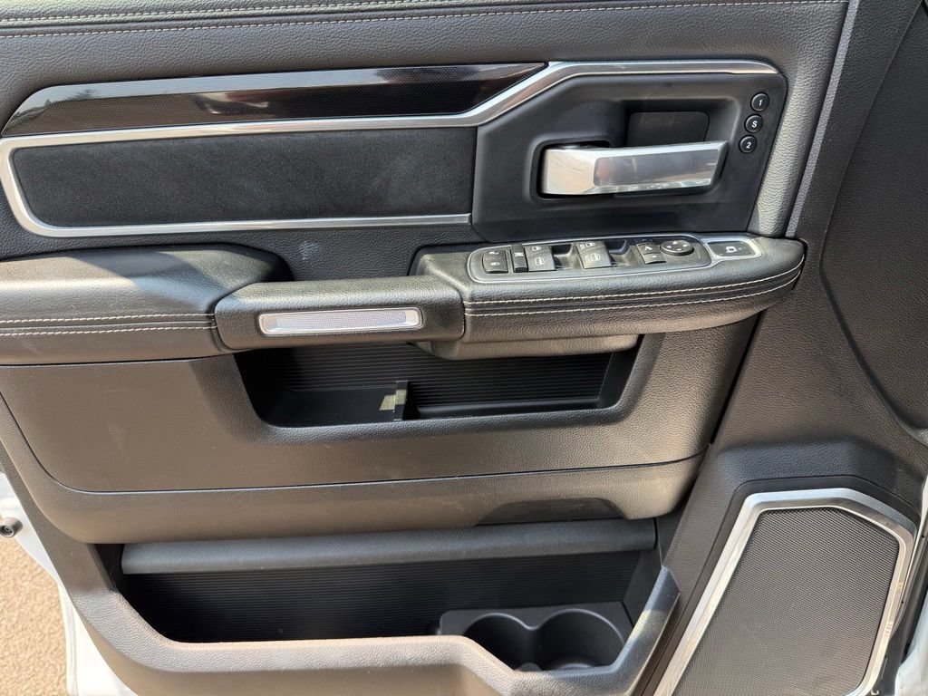 Used 2019 RAM 3500 Laramie AWD/4WD image 15