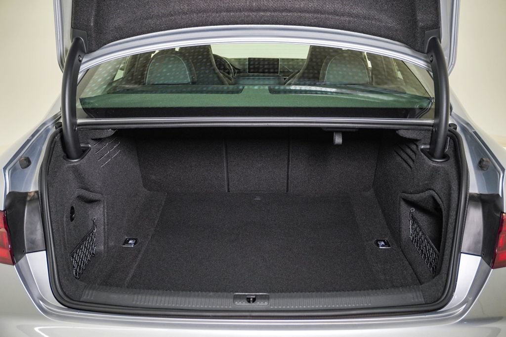 Used 2019 Audi S4 Premium Plus AWD/4WD image 28