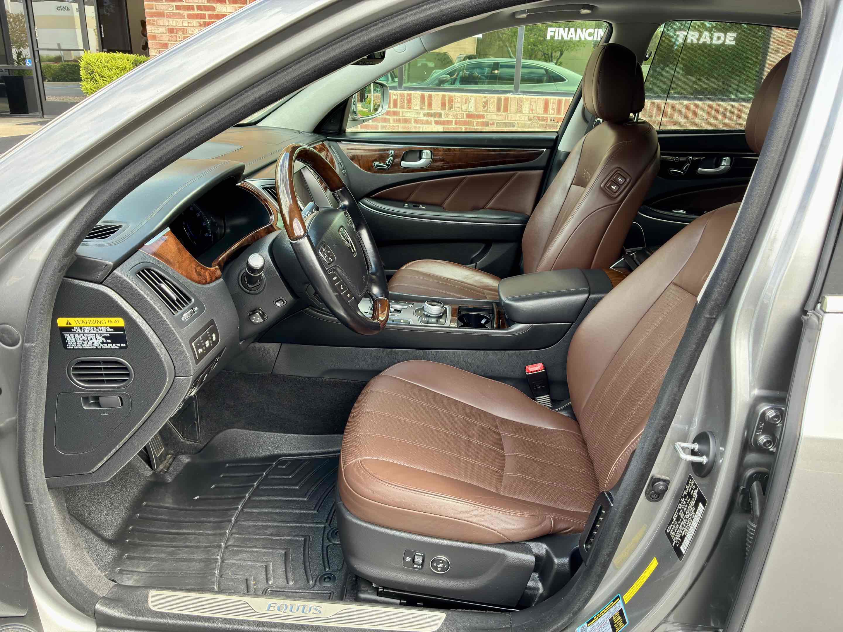 Used 2012 Hyundai Equus Ultimate RWD image 30