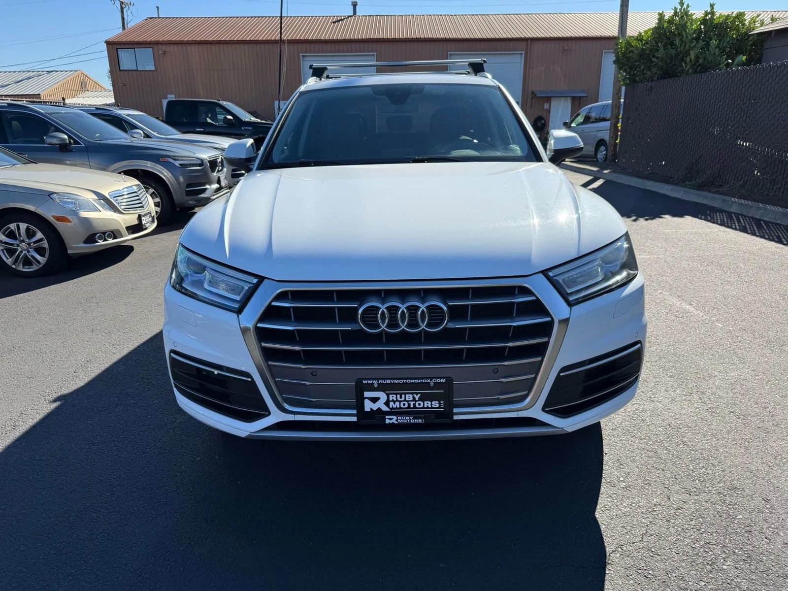 Used 2020 Audi Q5 2.0T Premium AWD/4WD image 2