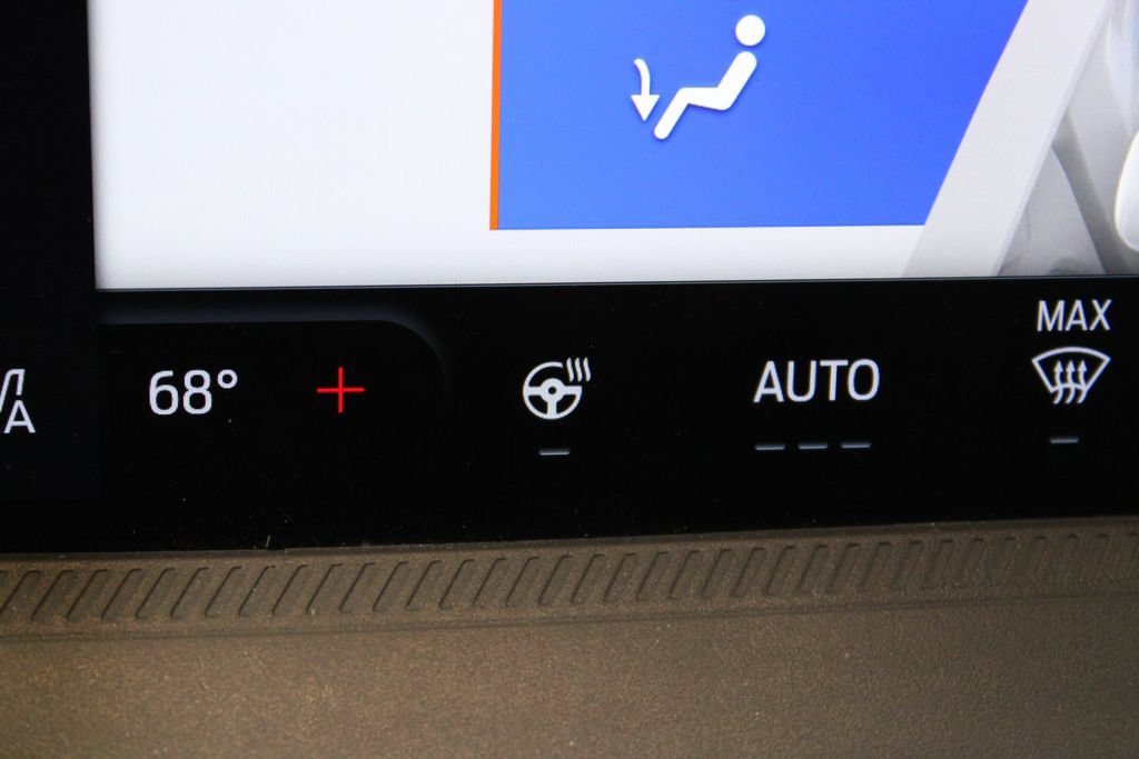 Used 2025 Ford Maverick XLT w/ XLT Luxury Package AWD/4WD image 34