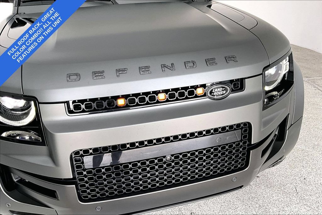 Used 2025 Land Rover Defender 110 AWD/4WD image 38