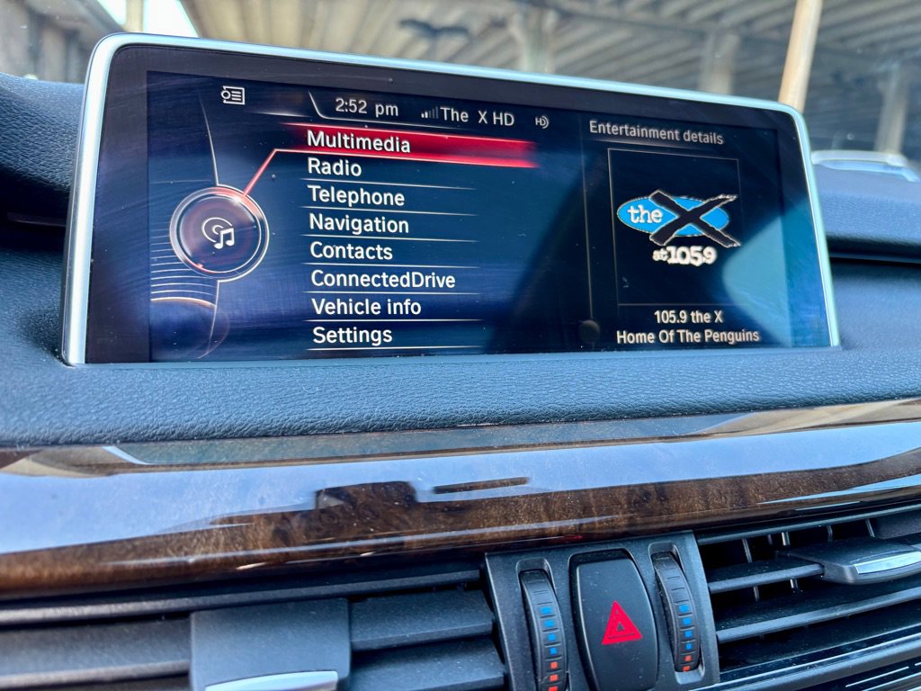 Used 2015 BMW X5 xDrive35i w/ Premium Package image 11