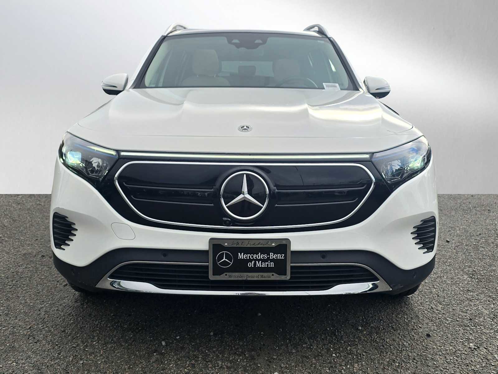 Used 2023 Mercedes-Benz EQB 300 4MATIC image 8