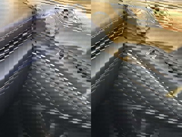 Used 2023 Genesis GV80 3.5T image 28