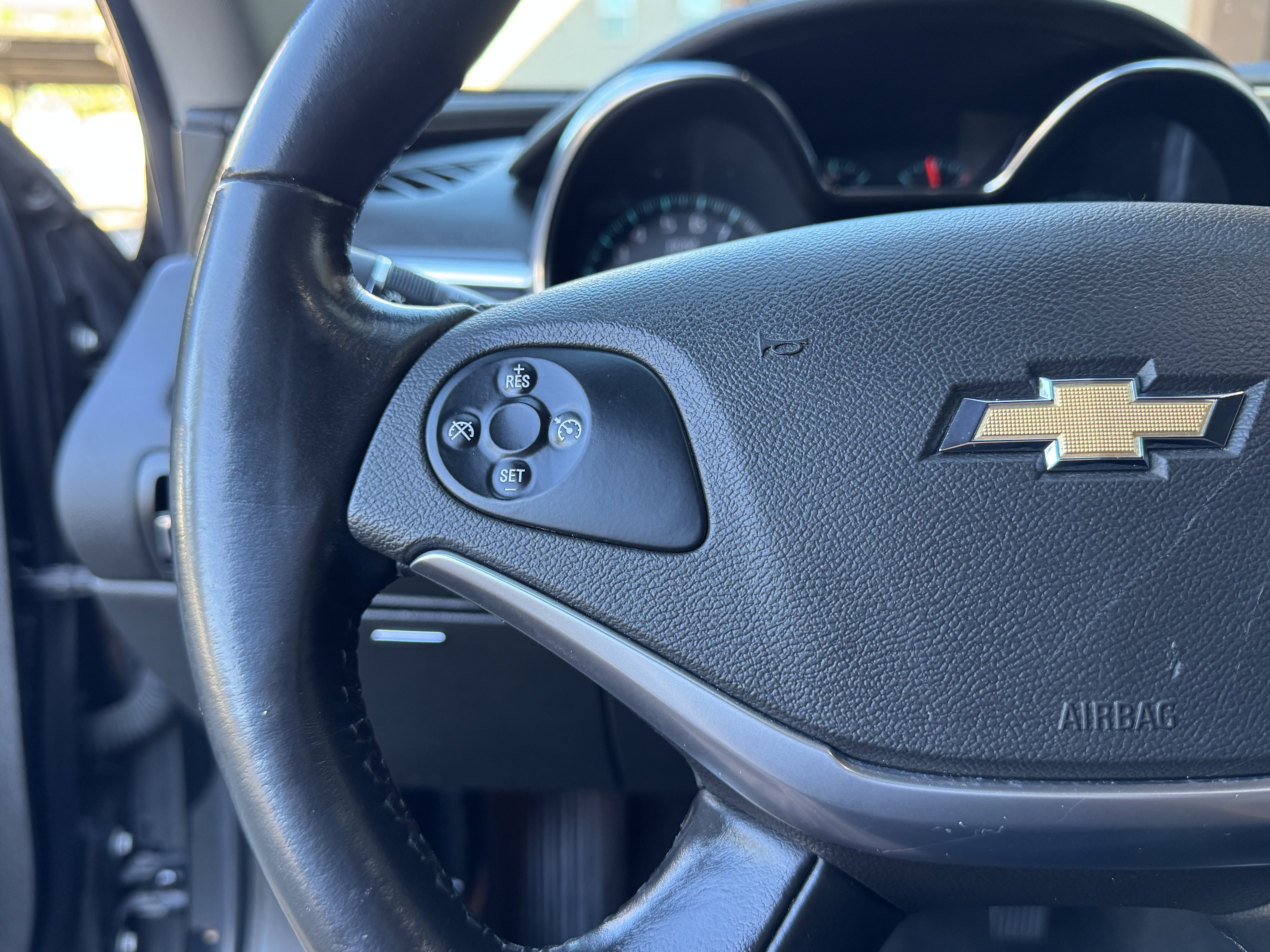 Used 2018 Chevrolet Impala LT image 17