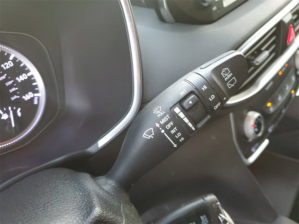 Used 2019 Hyundai Santa Fe SE image 27