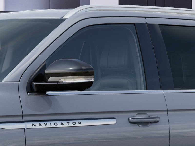 New 2027 Lincoln Navigator Premiere RWD image 20