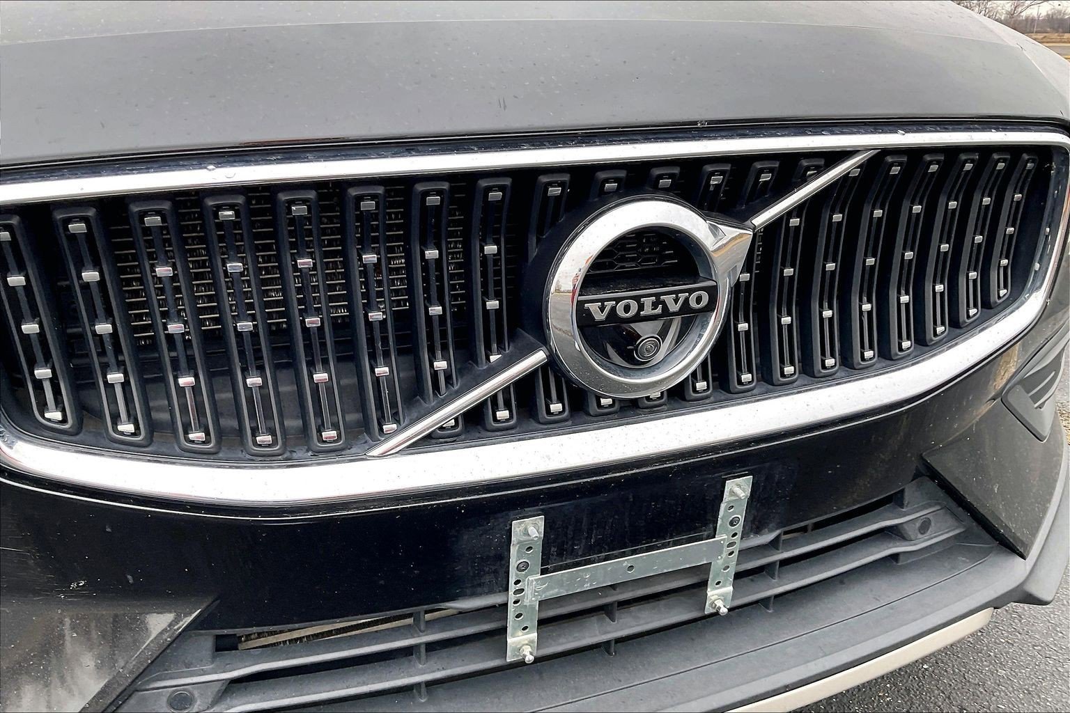 Used 2020 Volvo V60 T5 Cross Country w/ Protection Package Premier image 26