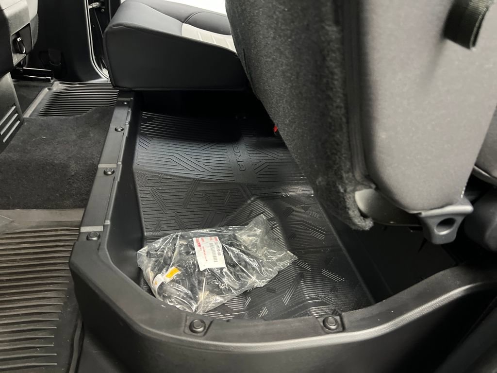 Used 2024 Toyota Tacoma TRD Sport image 25